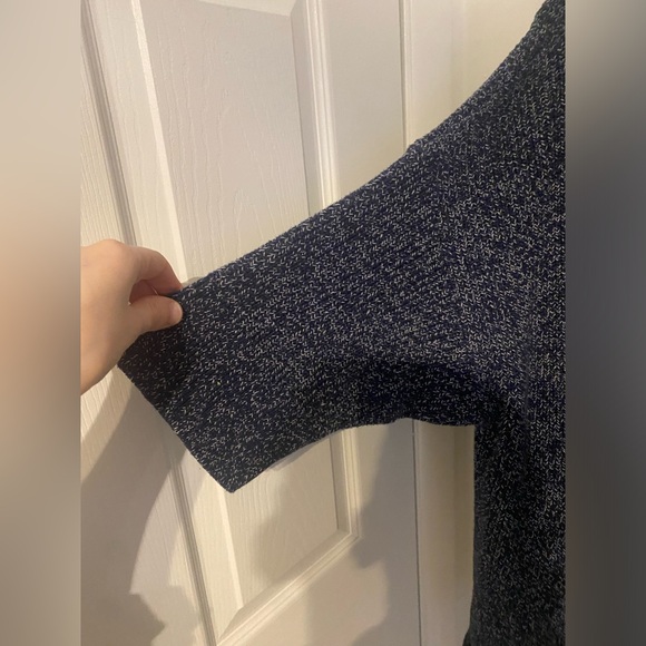 Gap Oversized Swing Sweater - Picture 3 of 6